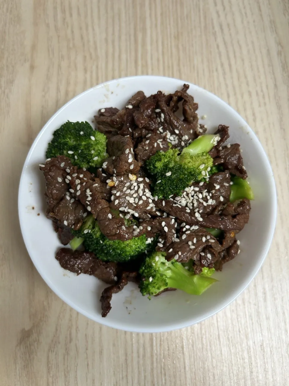 Beef steak with broccoli